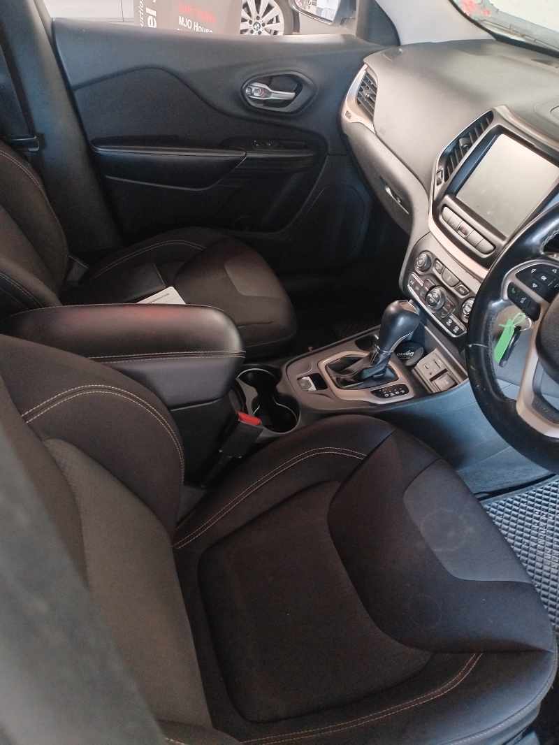 2015 JEEP CHEROKEE 2.4 A/T thumbnail 8