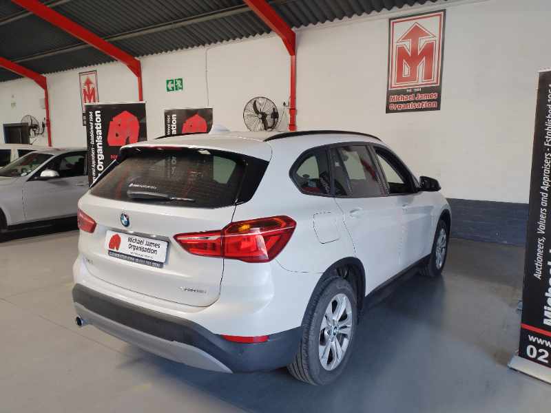 2019 BMW X1 sDRIVE 18i A/T thumbnail 5