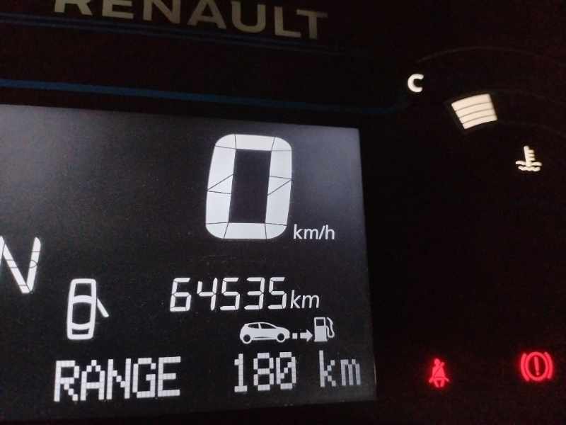 2021 RENAULT TRIBER 1.0 AMT thumbnail 9