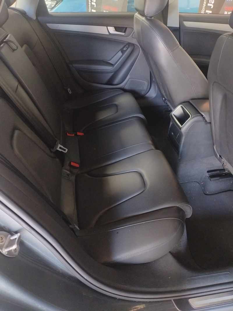 2013 AUDI A4 2.0 TDI SE thumbnail 7