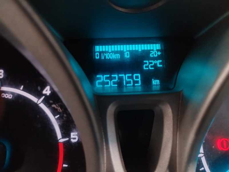 2016 FORD ECOSPORT 1.5TDCi thumbnail 11