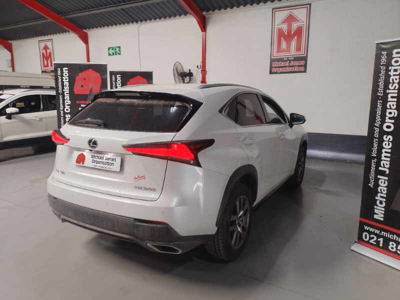 2020 LEXUS NX 300 EX thumbnail 5