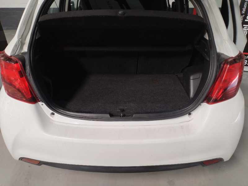 2015 TOYOTA YARIS 1.3 XS CVT A/T thumbnail 8