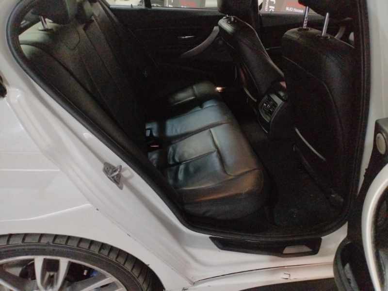 2014 BMW 320D M-PERFORMANCE A/T thumbnail 8