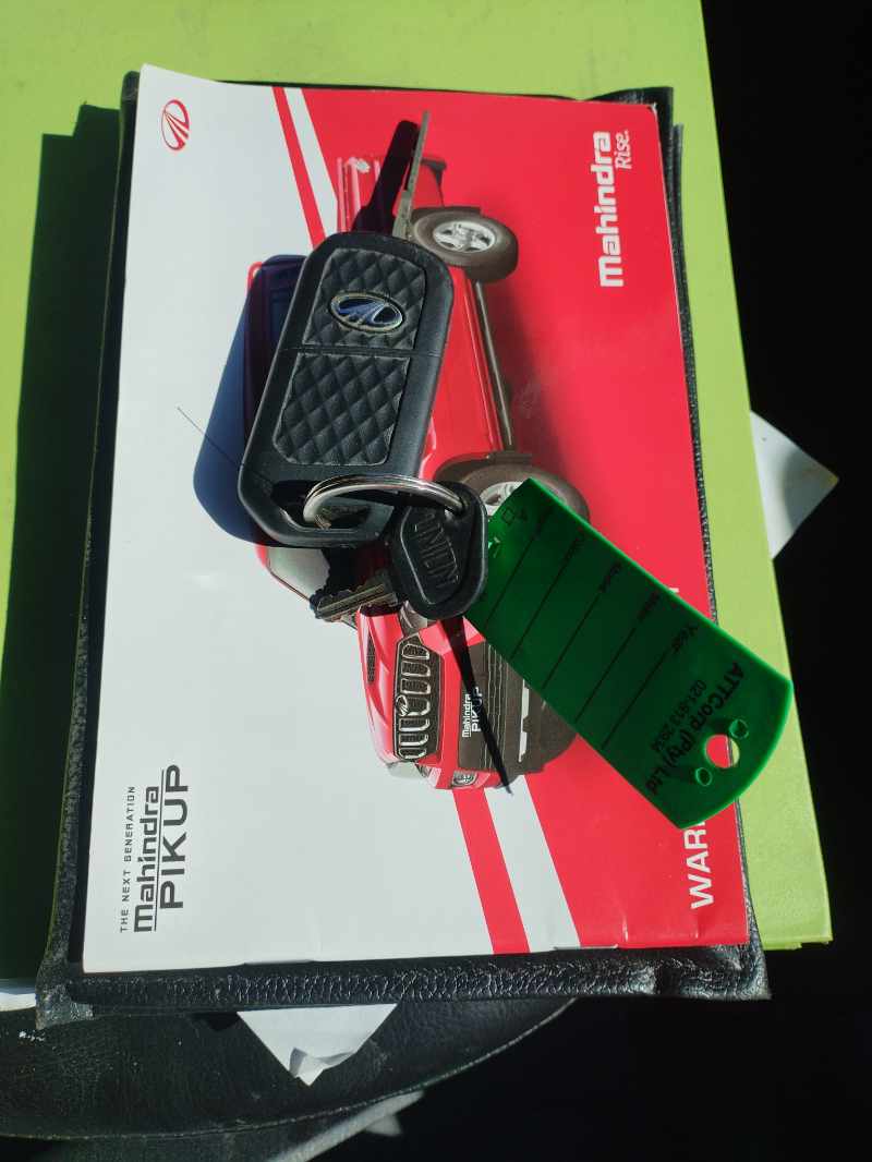 2023 MAHINDRA PIKUP 2.2 mHAWK S4 P/U S/C thumbnail 5