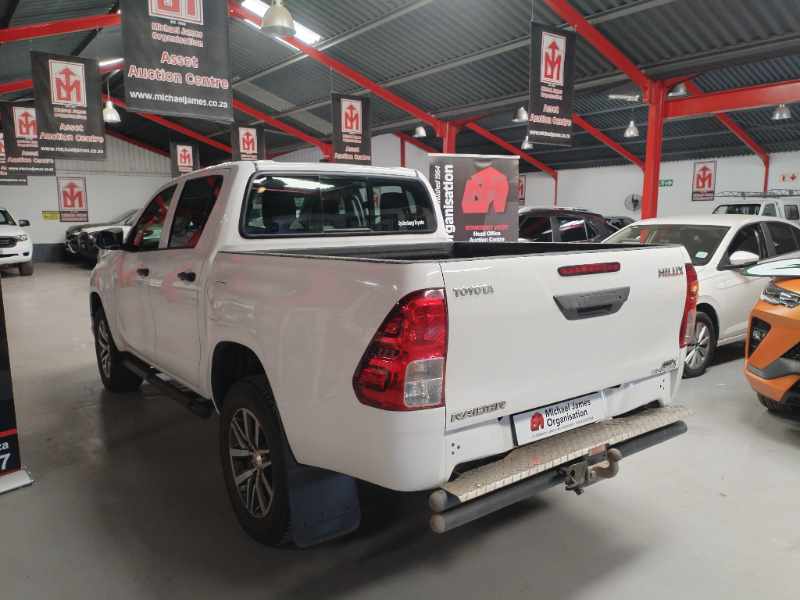2020 TOYOTA HILUX 2.4 GD-6 SRX 4X4 P/U D/C thumbnail 6