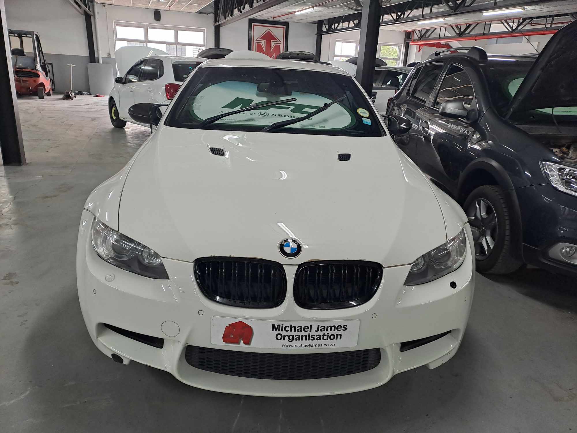 2010 BMW M3 CONVERTIBLE thumbnail 3