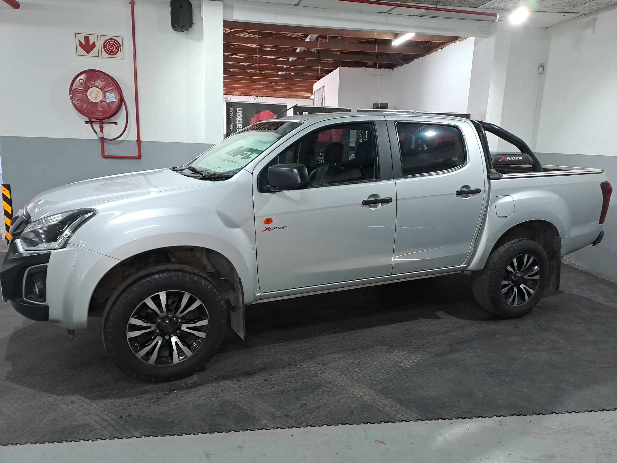 2020 ISUZU D-MAX 250 HO X-RIDER D/C P/U thumbnail 3