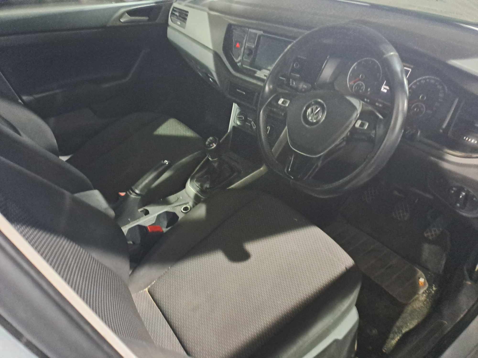 2020 VOLKSWAGEN  POLO 1.0 TSI TRENDLINE thumbnail 3