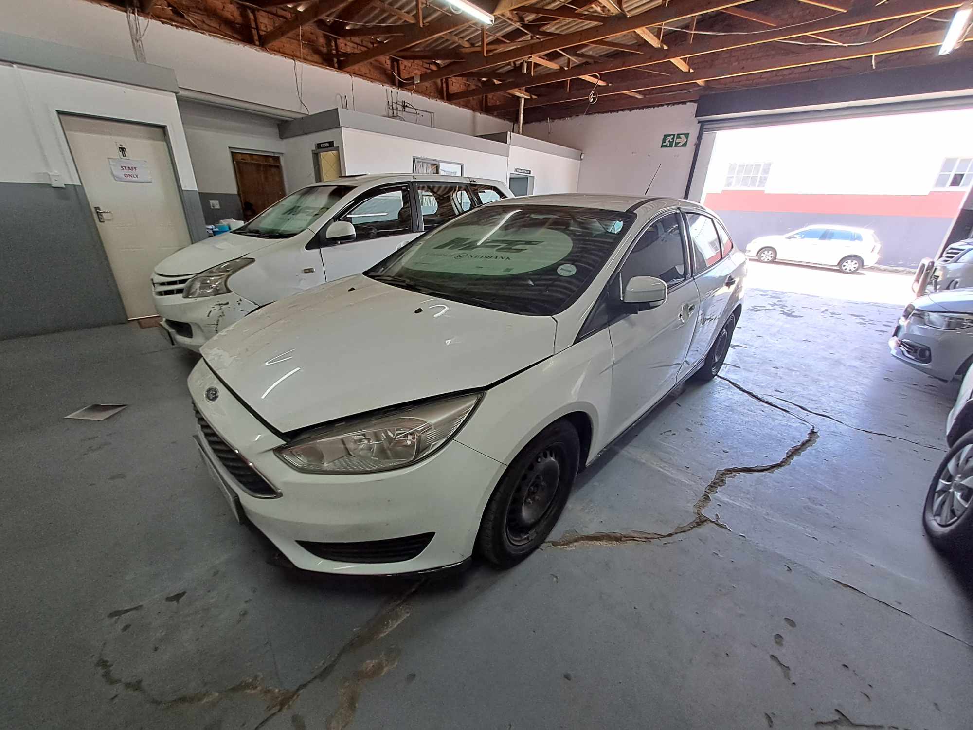2017 FORD FOCUS 1.0 ECOBOOST AMBIENTE thumbnail 6