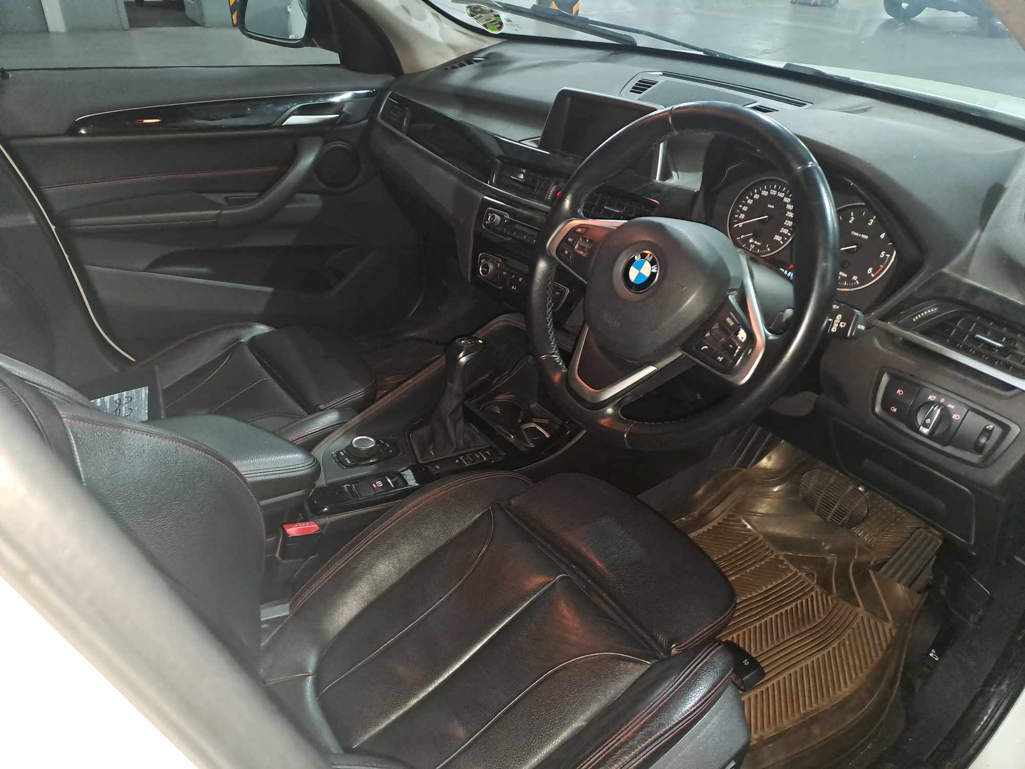2015 BMW X1 XDRIVE20D SPORT LINE A/T (F48) thumbnail 6