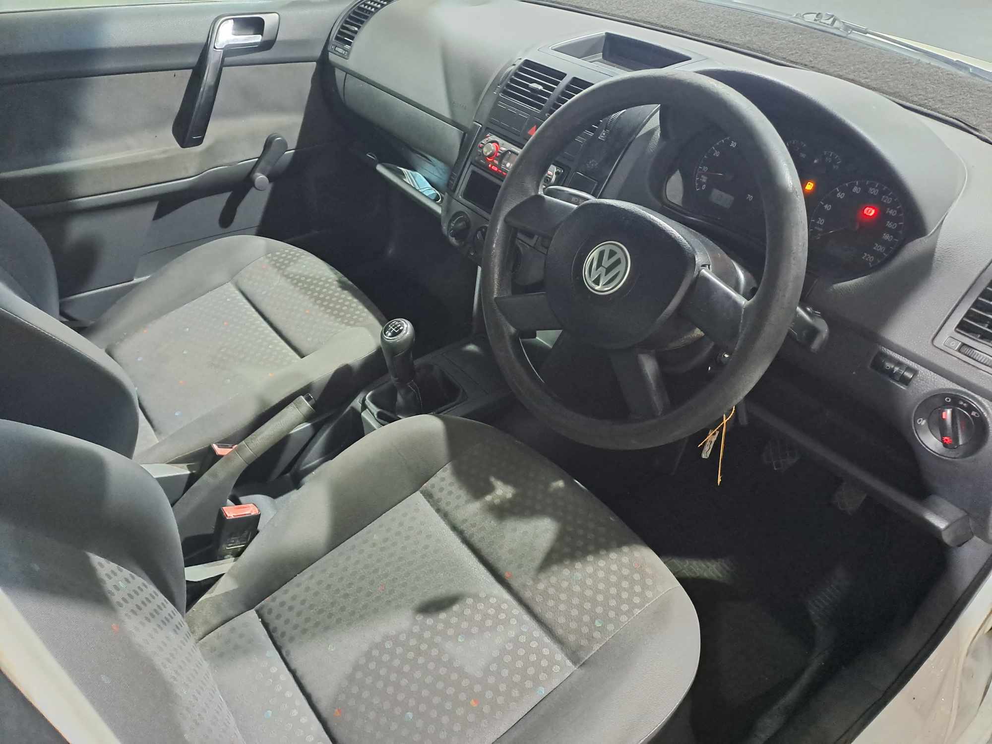2004 VOLKSWAGEN POLO 1.4 thumbnail 5