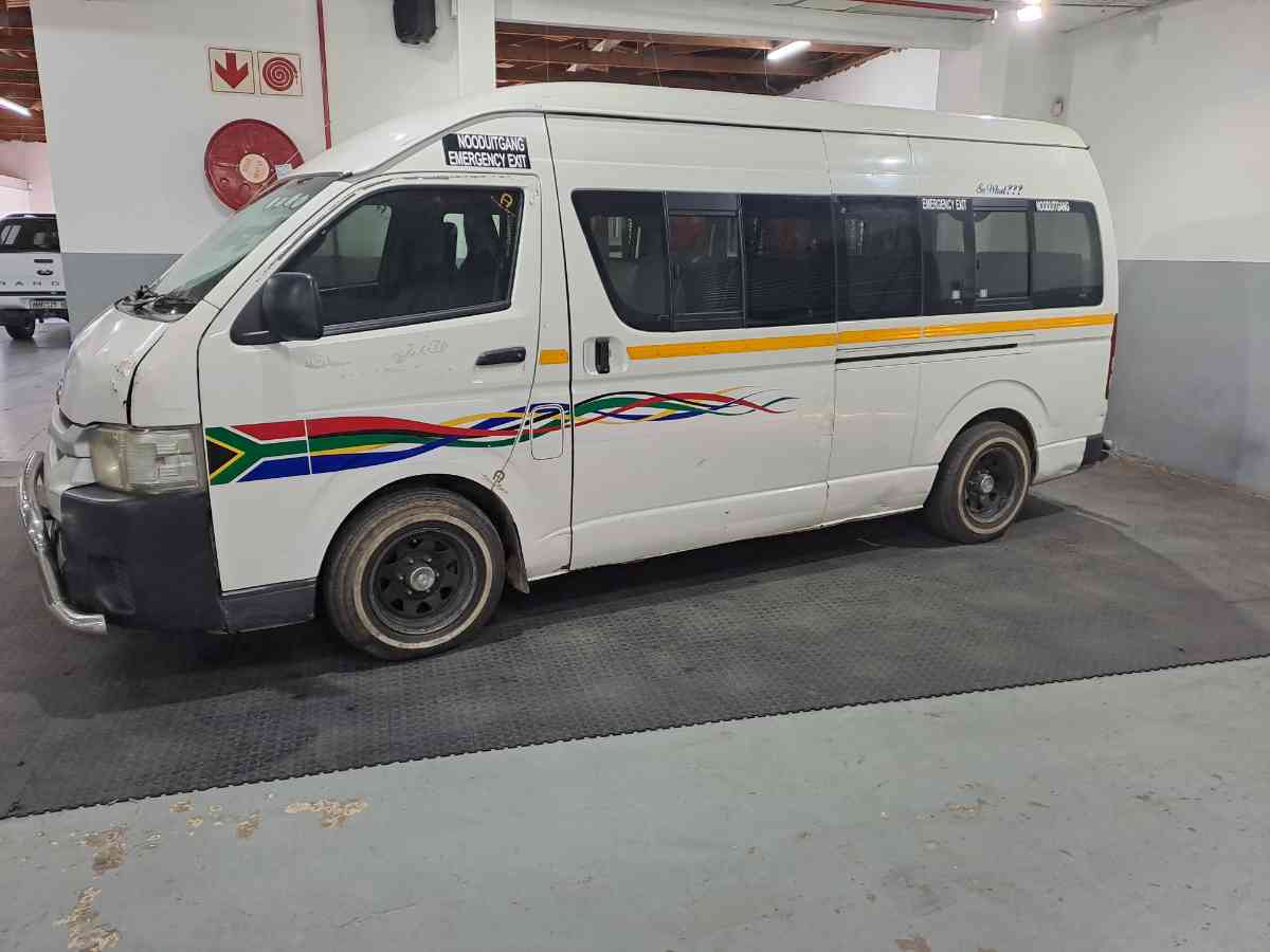 2019 TOYOTA QUANTUM/HIACE 2.5 D-4D SESFIKILE 16s