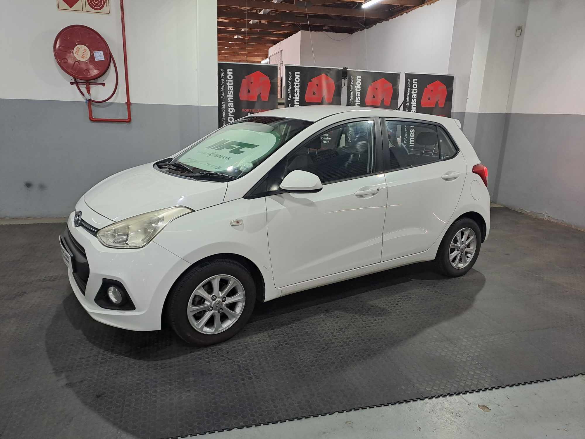 2015 HYUNDAI i10 1.25 MOTION thumbnail 3