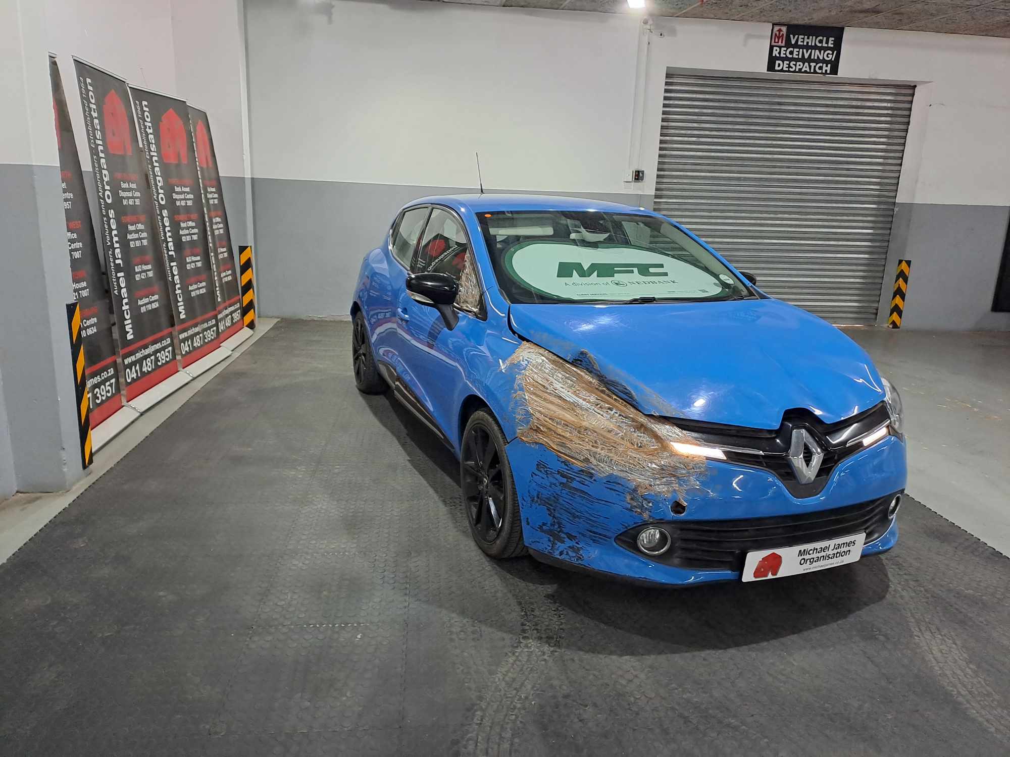 2013 RENAULT CLIO IV 900T DYNAMIQUE 5DR (66KW) thumbnail 5