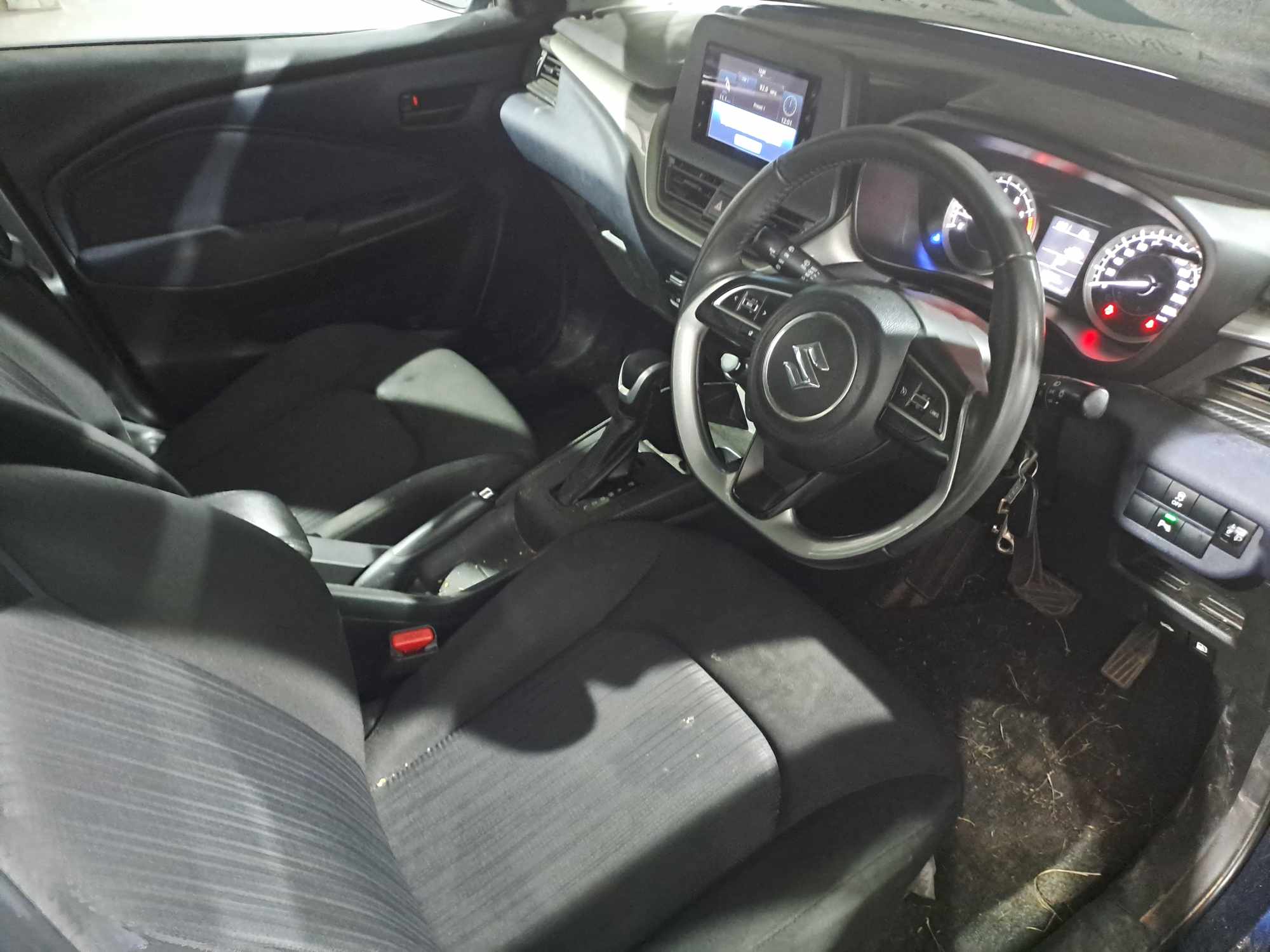 2023 SUZUKI BALENO 1.5 GL A/T thumbnail 3