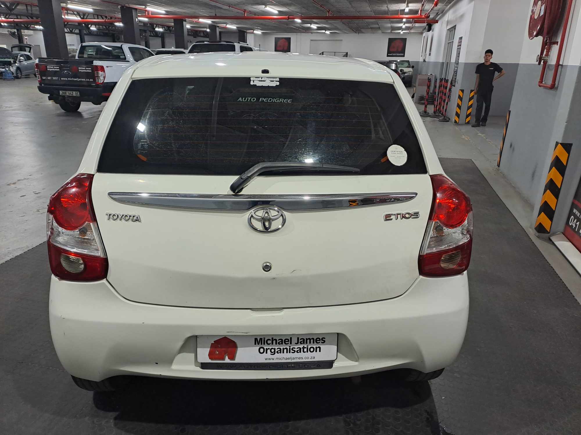 2017 TOYOTA ETIOS 1.5 XS/SPRINT 5DR thumbnail 6