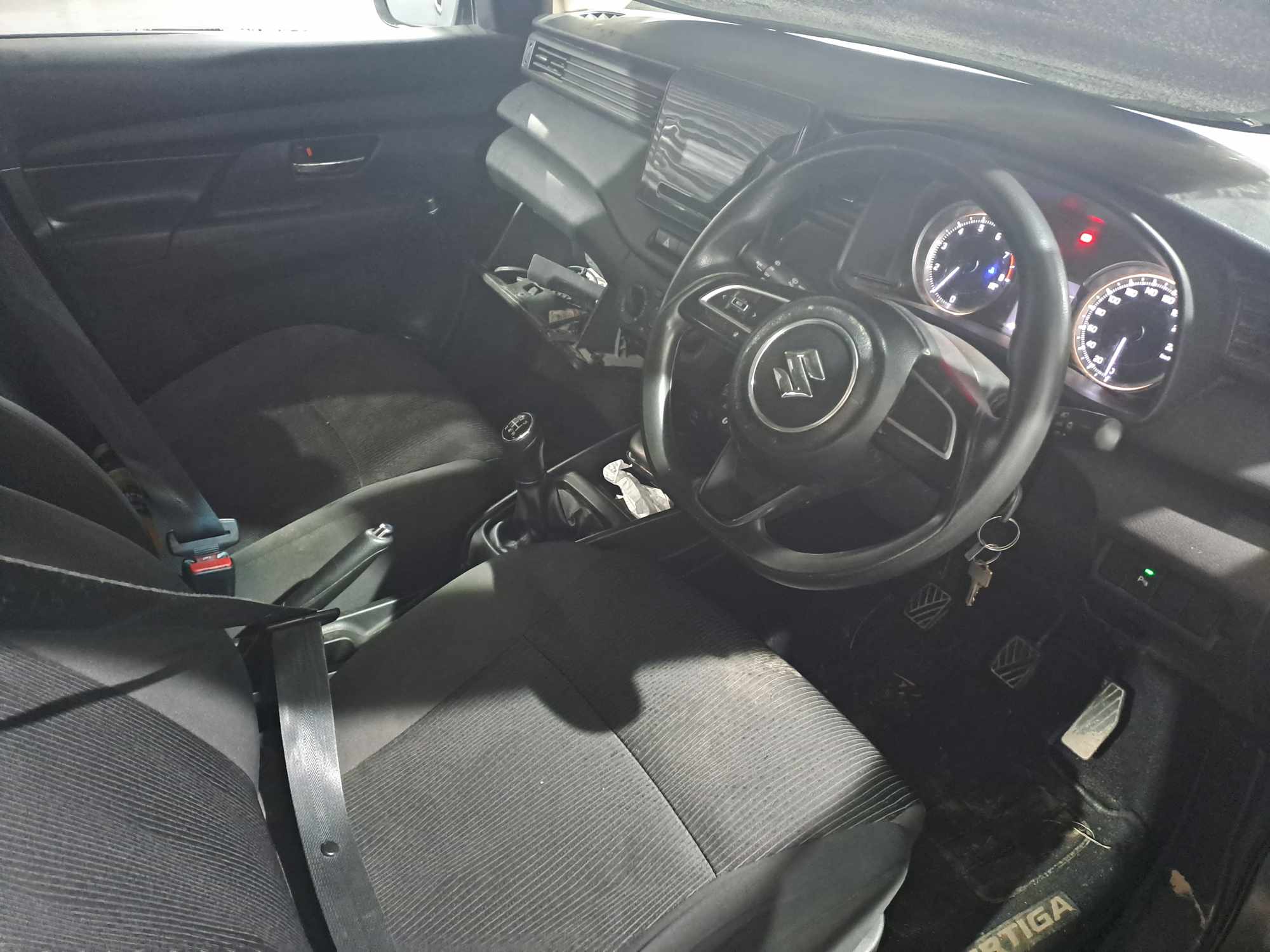2021 SUZUKI ERTIGA 1.5 GL thumbnail 3