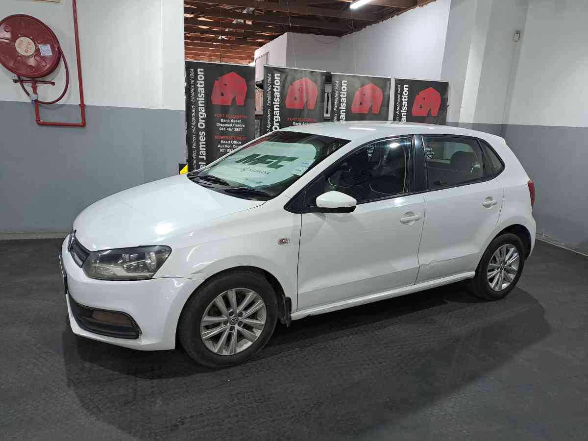 2014 VOLKSWAGEN POLO VIVO 1.4 COMFORTLINE (5DR)