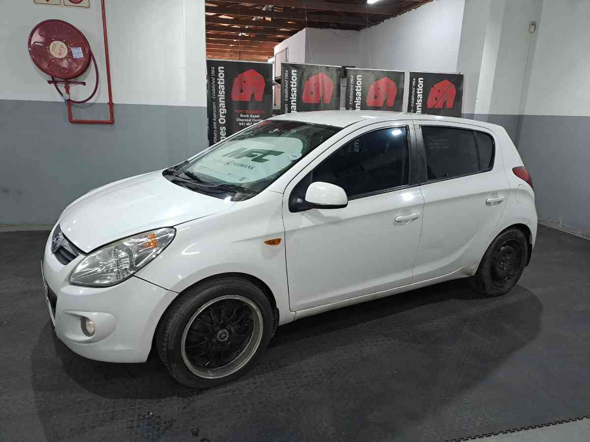 2011 HYUNDAI I20 1.4