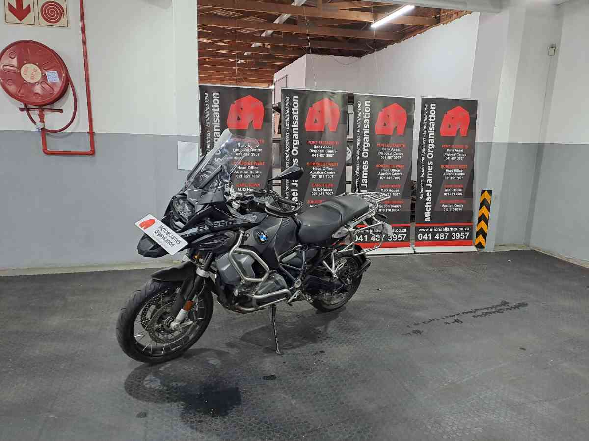 2022 BMW R1250 GS ADVENTURE MU TRIPLE BLACK
