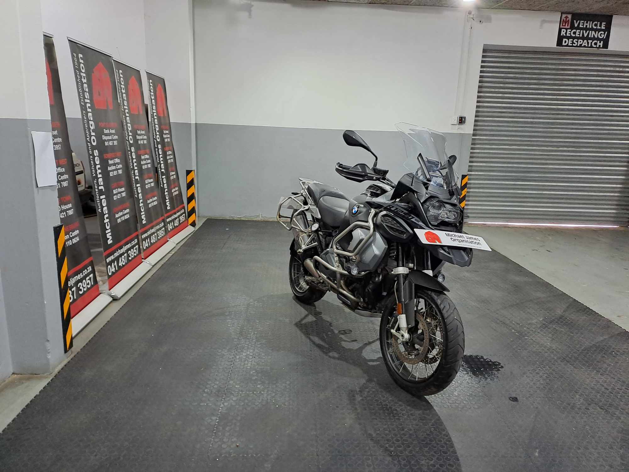 2022 BMW R1250 GS ADVENTURE MU TRIPLE BLACK thumbnail 3