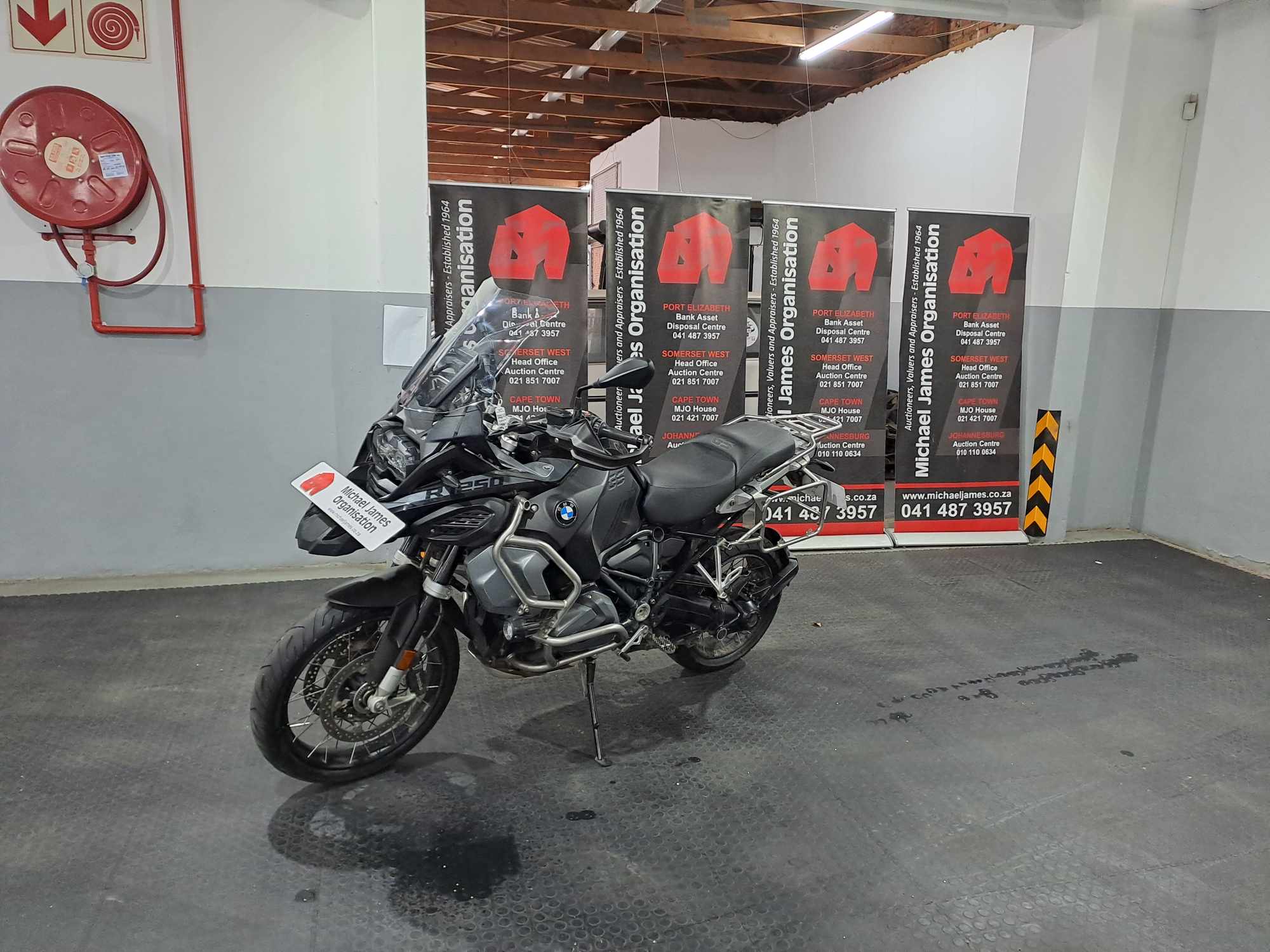 2022 BMW R1250 GS ADVENTURE MU TRIPLE BLACK thumbnail 5