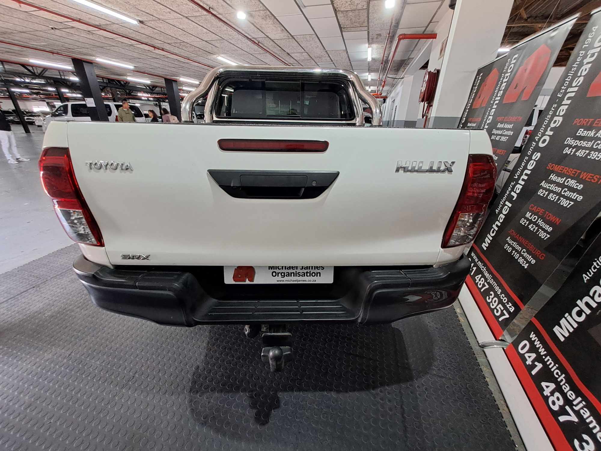 2020 TOYOTA HILUX 2.4 GD-6 RB SRX A/T P/U D/C thumbnail 5