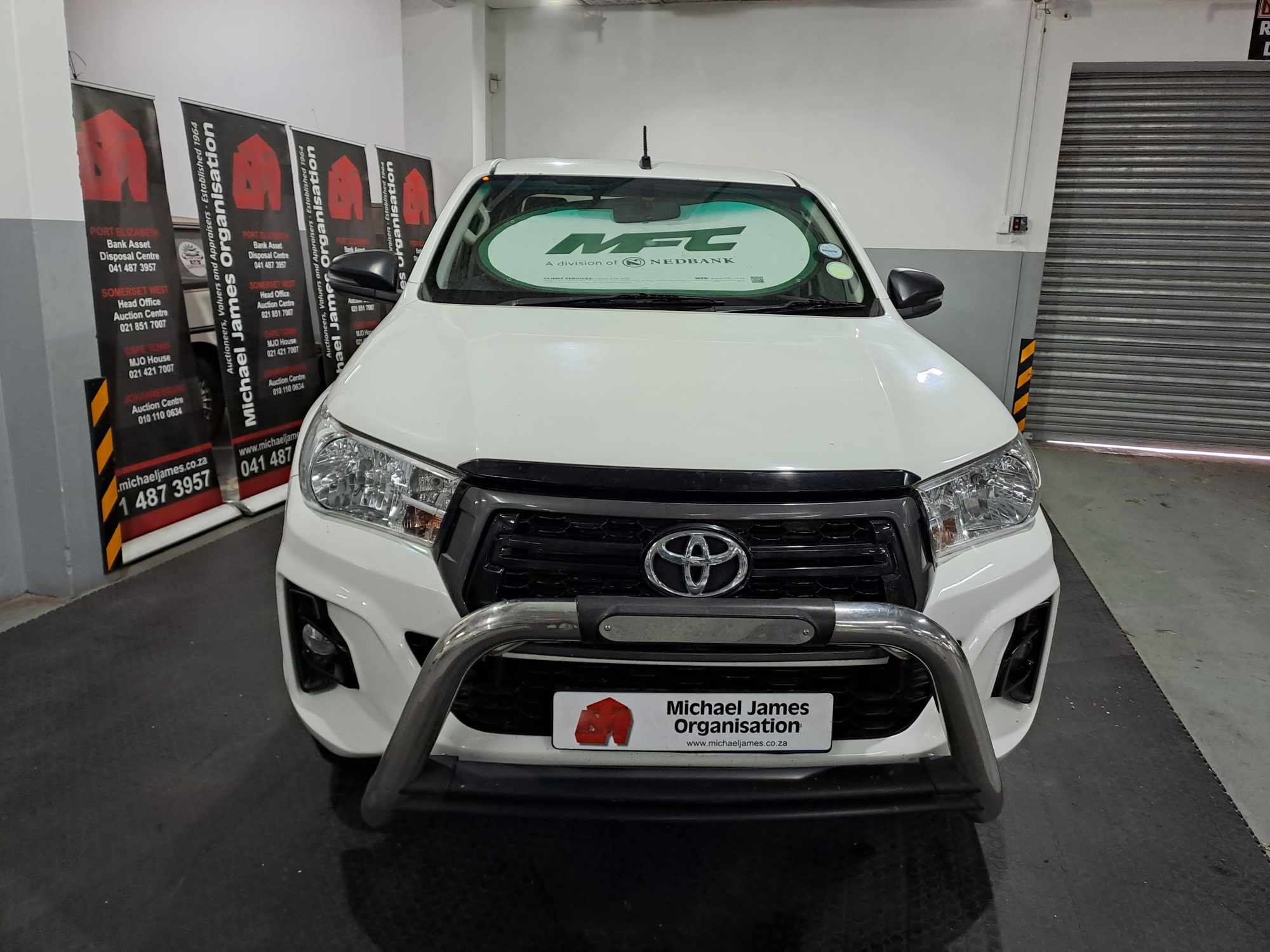2020 TOYOTA HILUX 2.4 GD-6 RB SRX A/T P/U D/C thumbnail 7