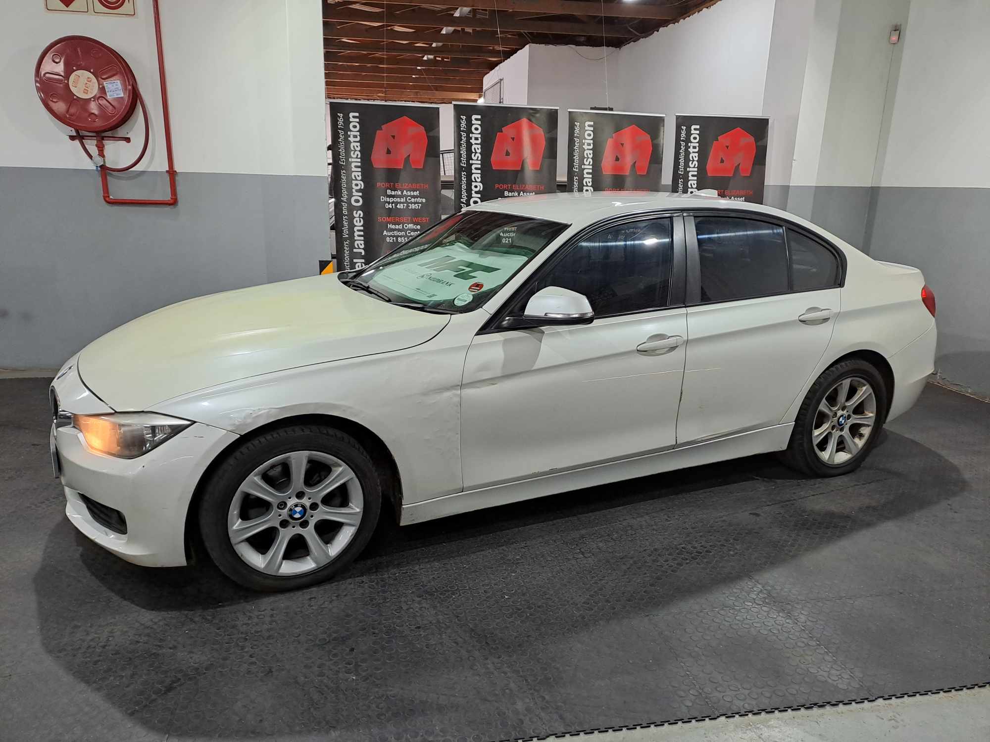 2013 BMW 320D (F30) thumbnail 7