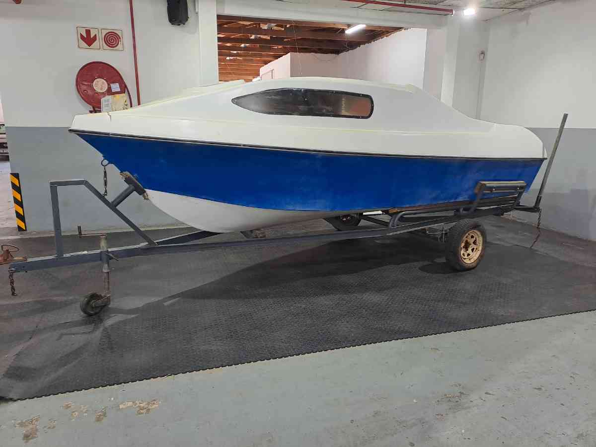 HOME BUILT RIVER BOAT (INCOMPLETE)