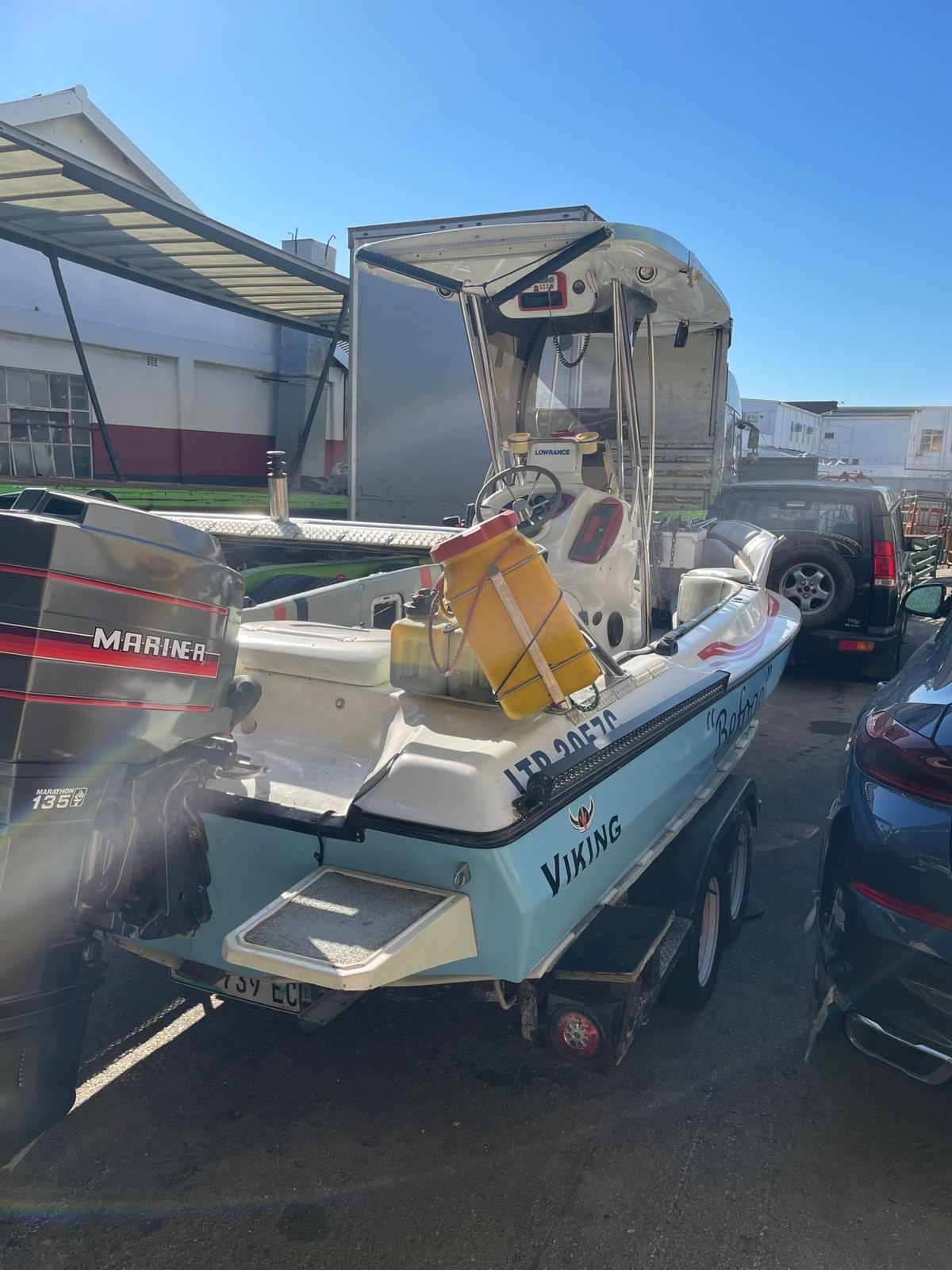 BASS CAT BOAT WITH MARINER 135 MARATHAN MOTOR thumbnail 6