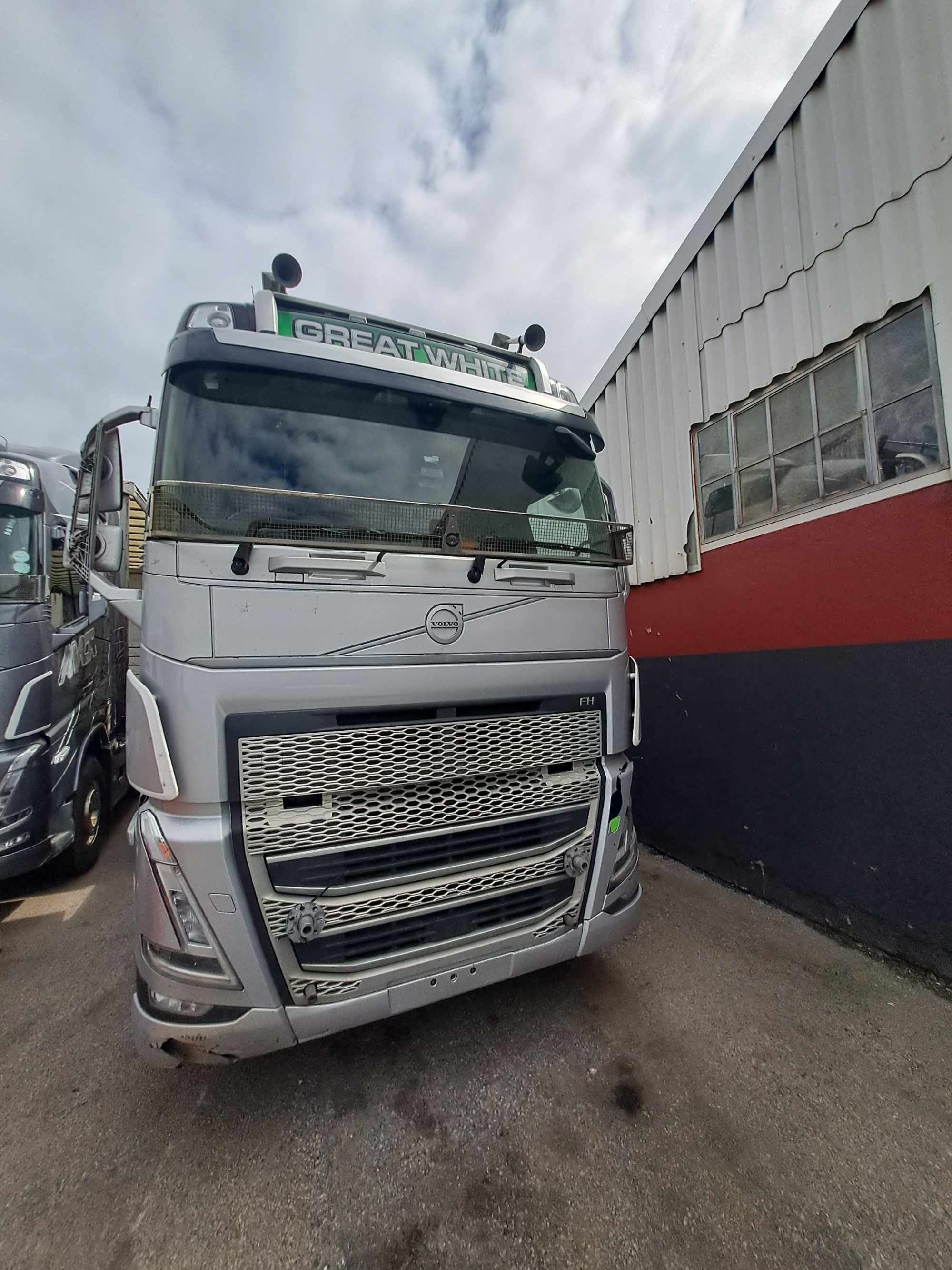 2021 VOLVO FH 480 6X4 SLEEP T/T C/C thumbnail 6