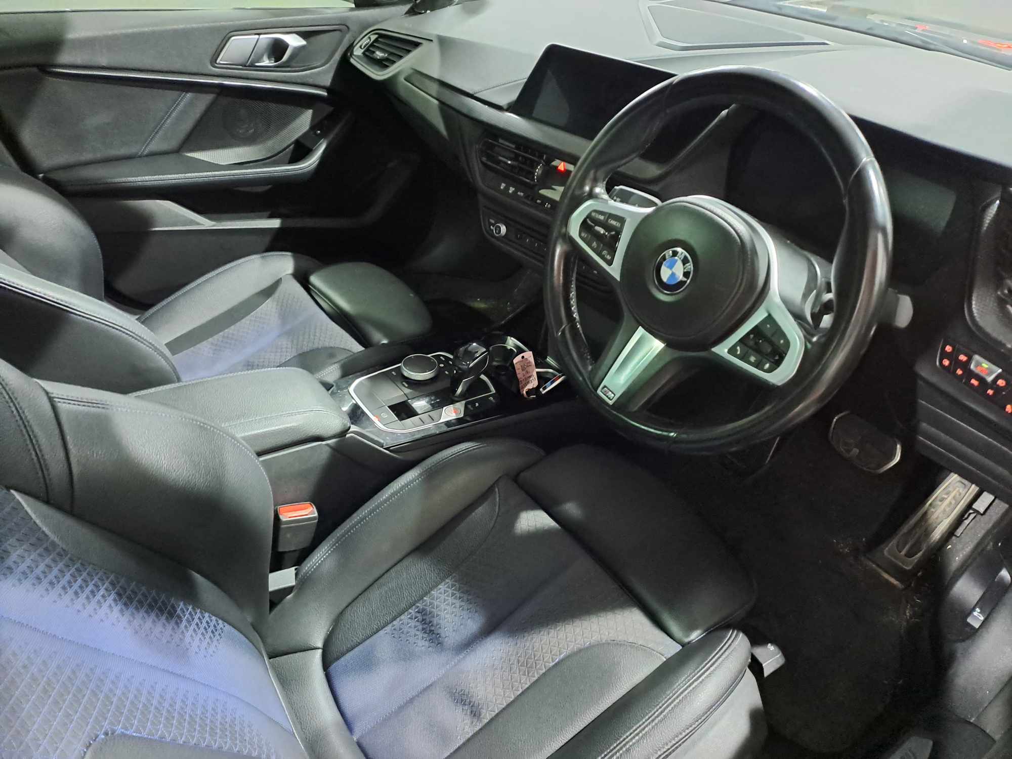 2021 BMW 218i GRAN COUPE M SPORT A/T (F44) thumbnail 6