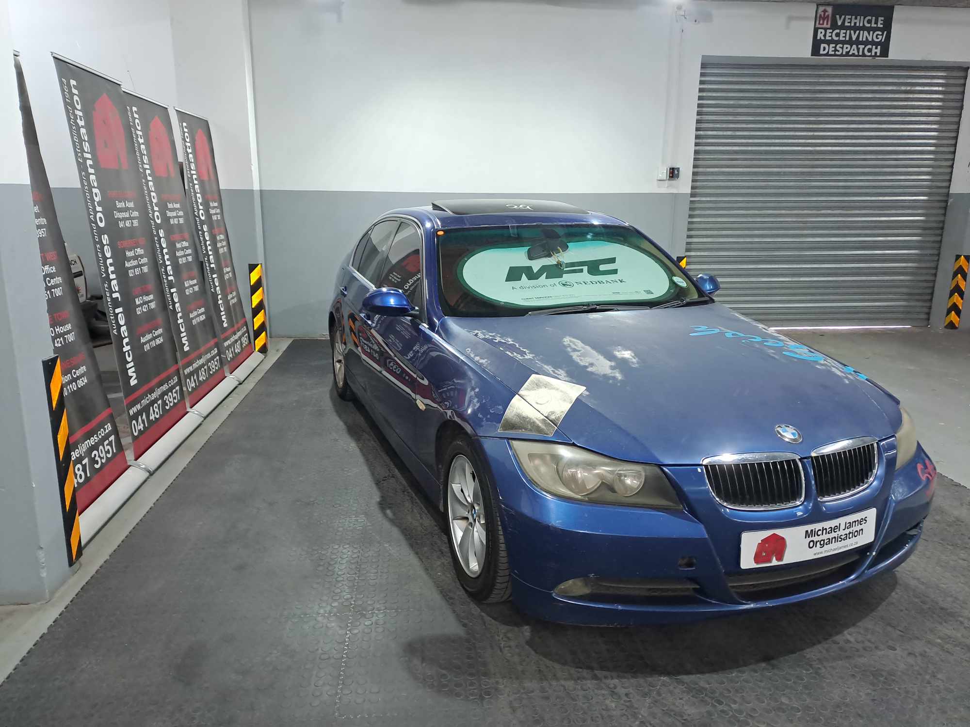 2007 BMW 323i (E90) thumbnail 4
