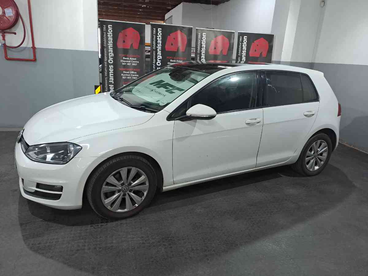 2013 VOLKSWAGEN GOLF VII 1.4 TSI COMFORTLINE