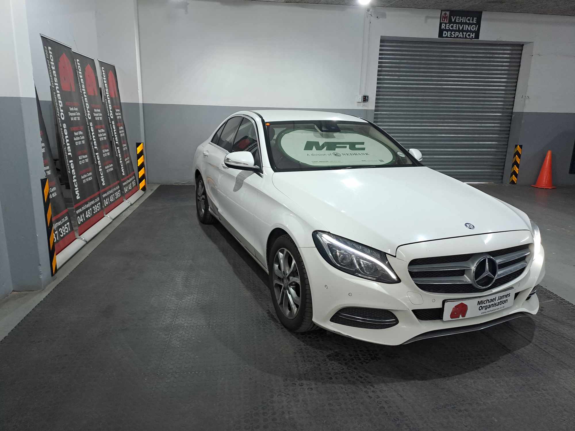 2015 MERCEDES -BENZ C220 BLUETEC A/T thumbnail 6