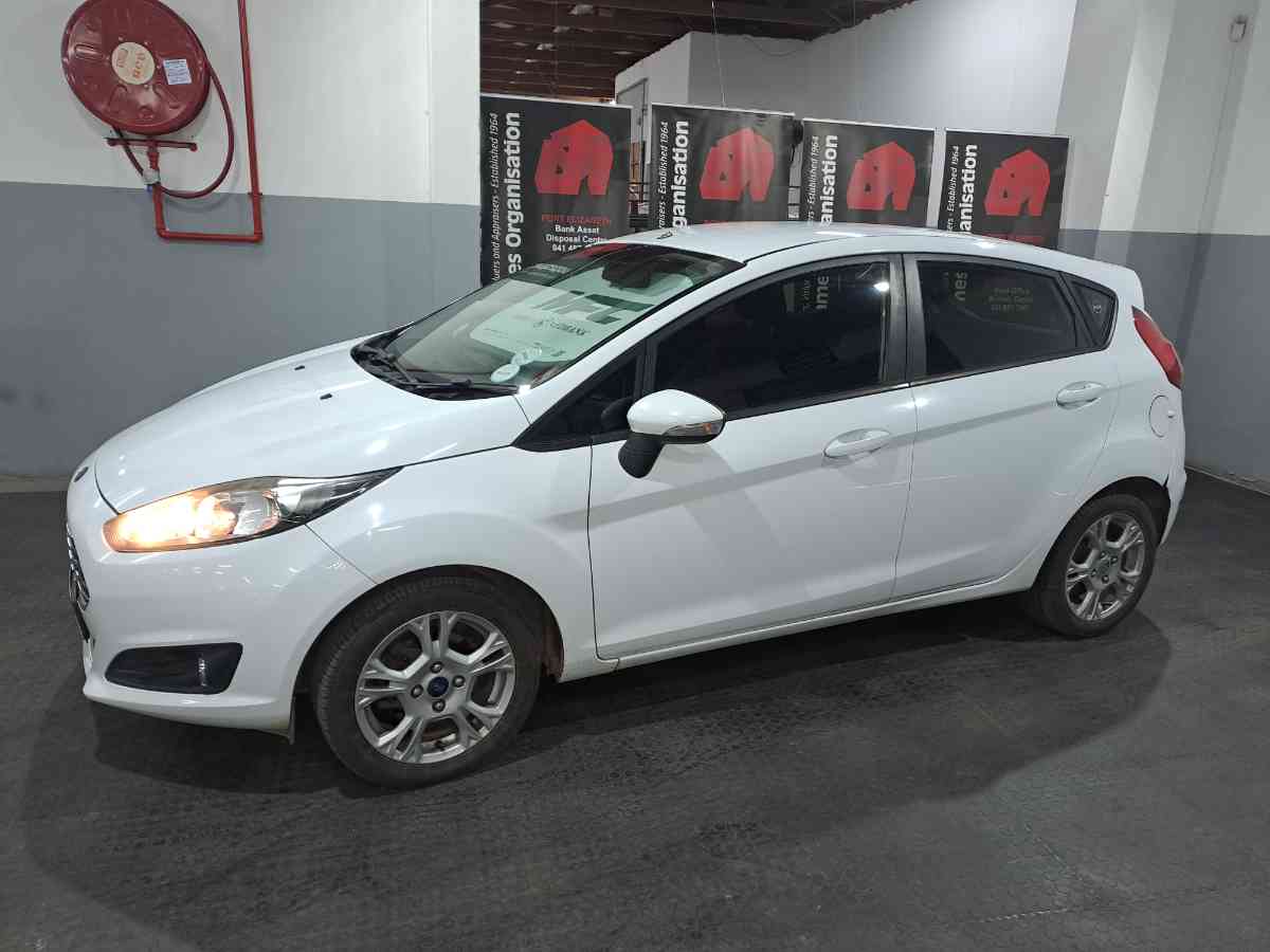 2014 FORD FIESTA 1.6 TDCI TREND 5DR