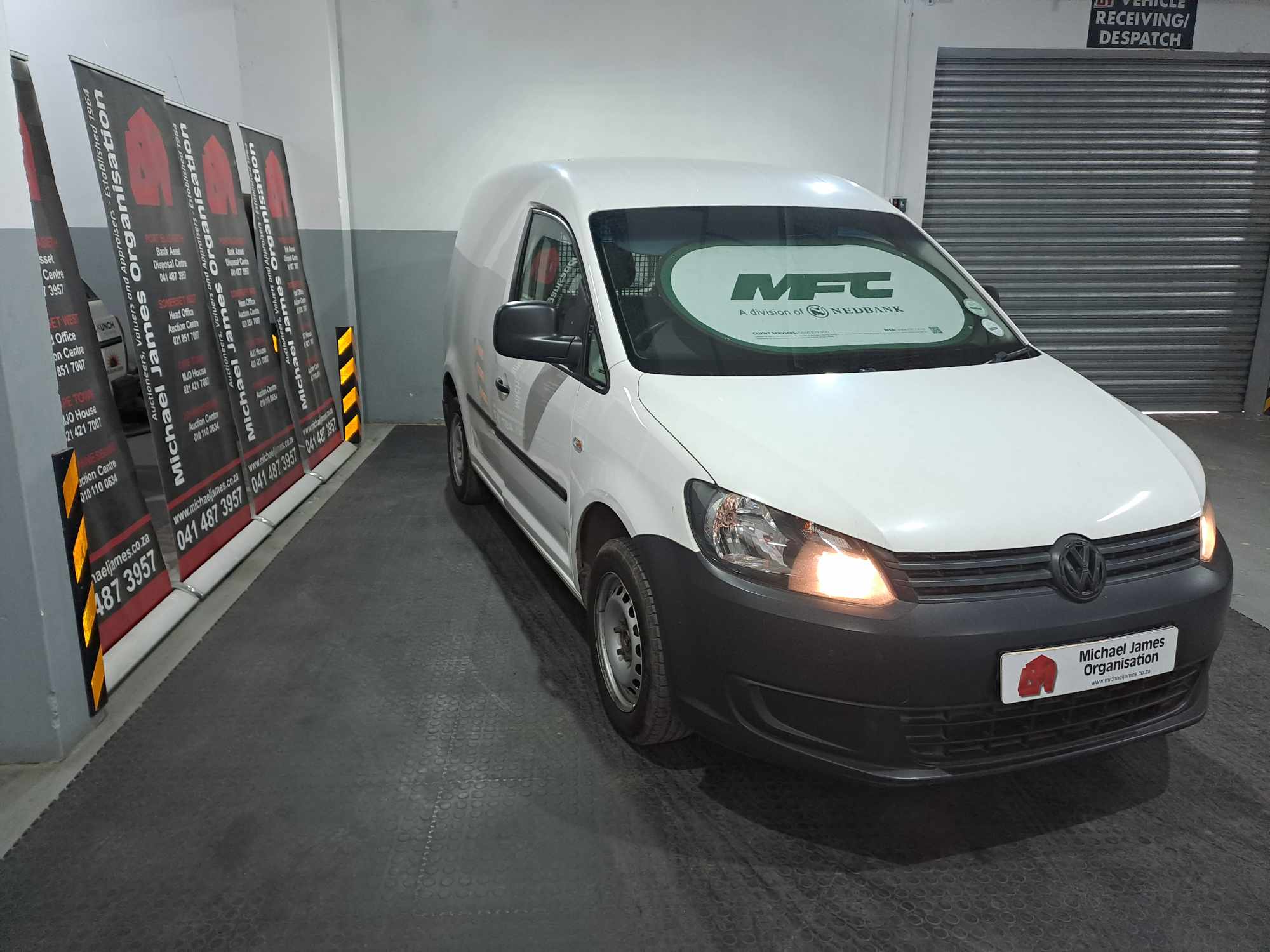 2015 VOLKSWAGEN CADDY 1.6i (75KW) F/C P/V thumbnail 6