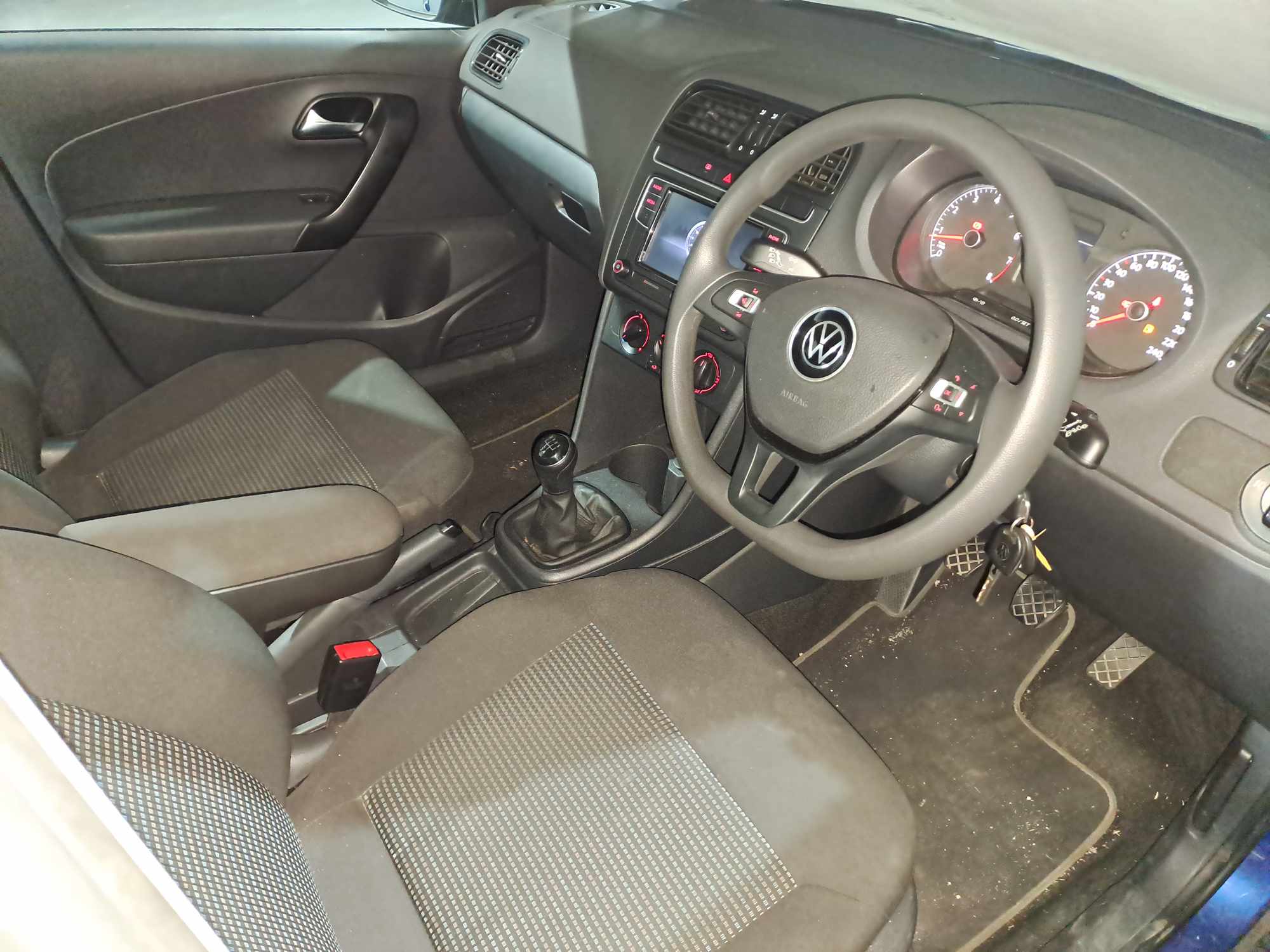 2022 VOLKSWAGEN POLO VIVO 1.4 COMFORTLINE (5DR) thumbnail 4