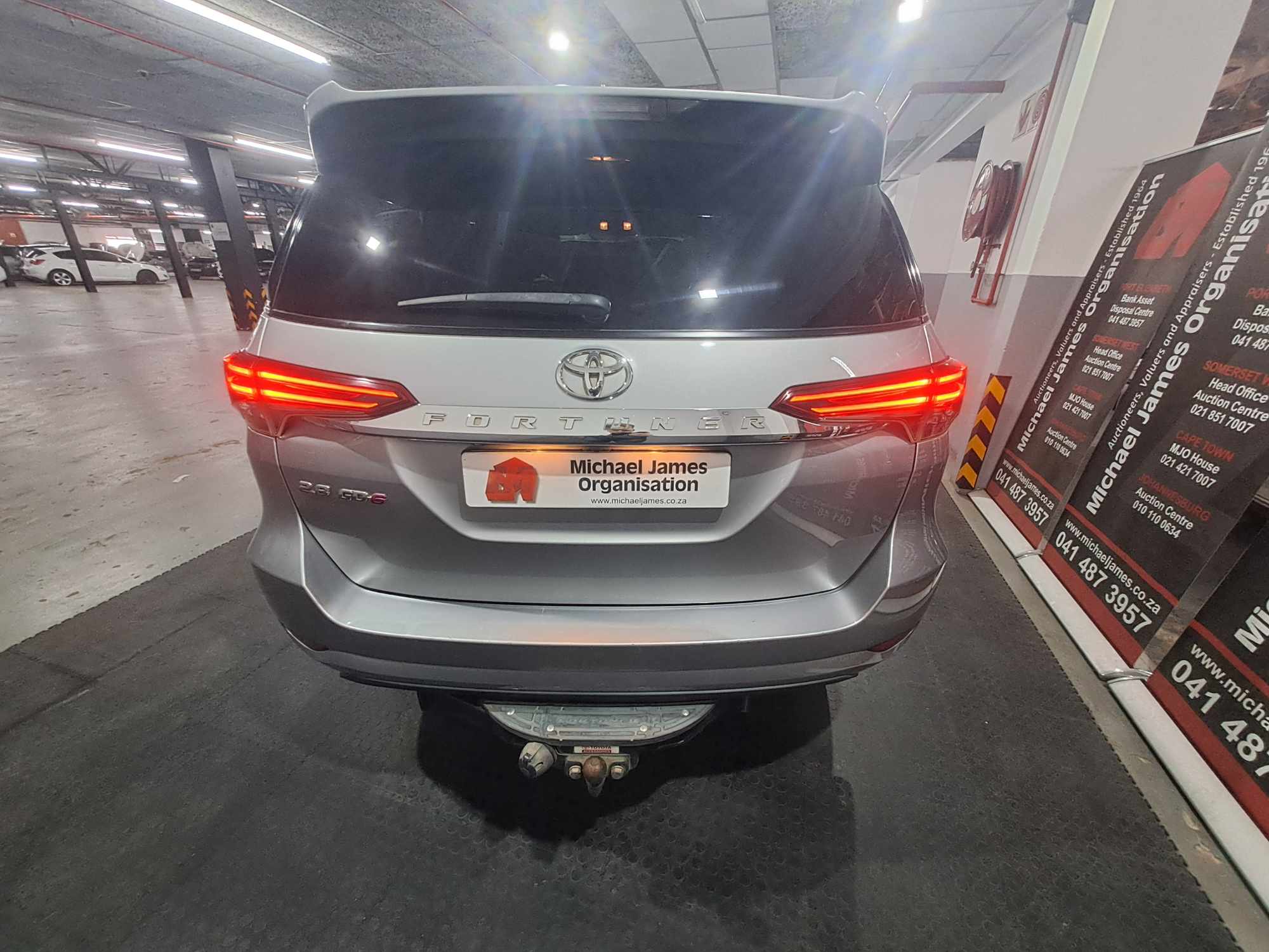 2020 TOYOTA FORTUNER 2.8 GD-6 R/B A/T thumbnail 6