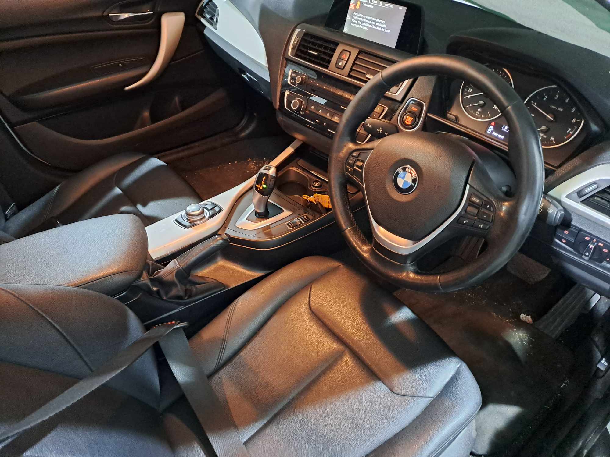 2016 BMW 118i 5DR A/T (F20) thumbnail 4