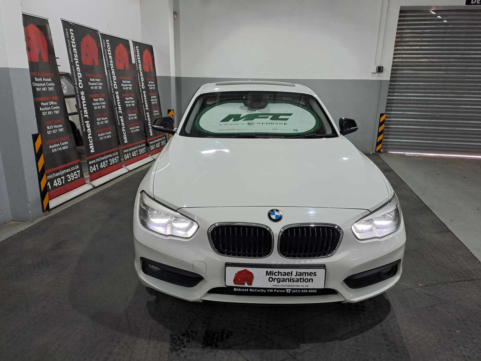 2016 BMW 118i 5DR A/T (F20) thumbnail 7