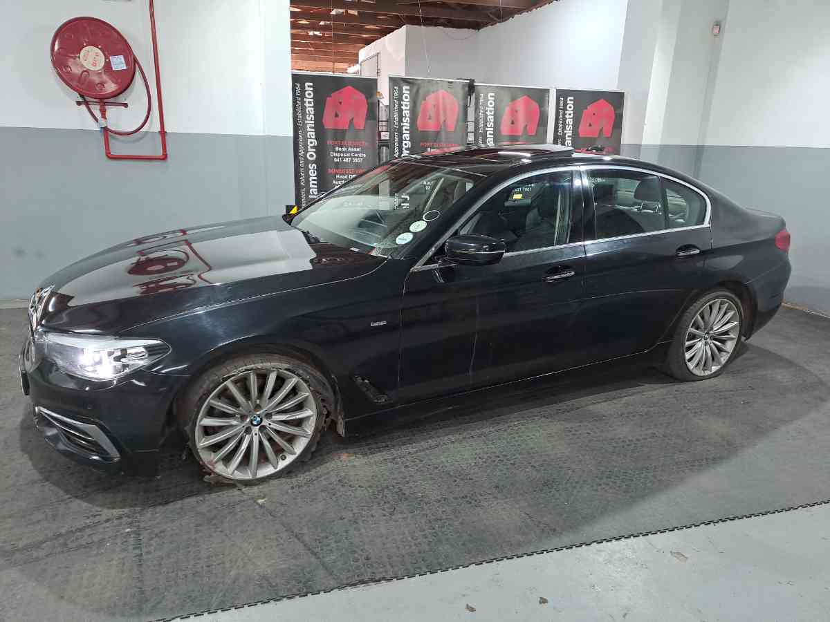 2017 BMW 520D A/T LUXURY LINE (G30)