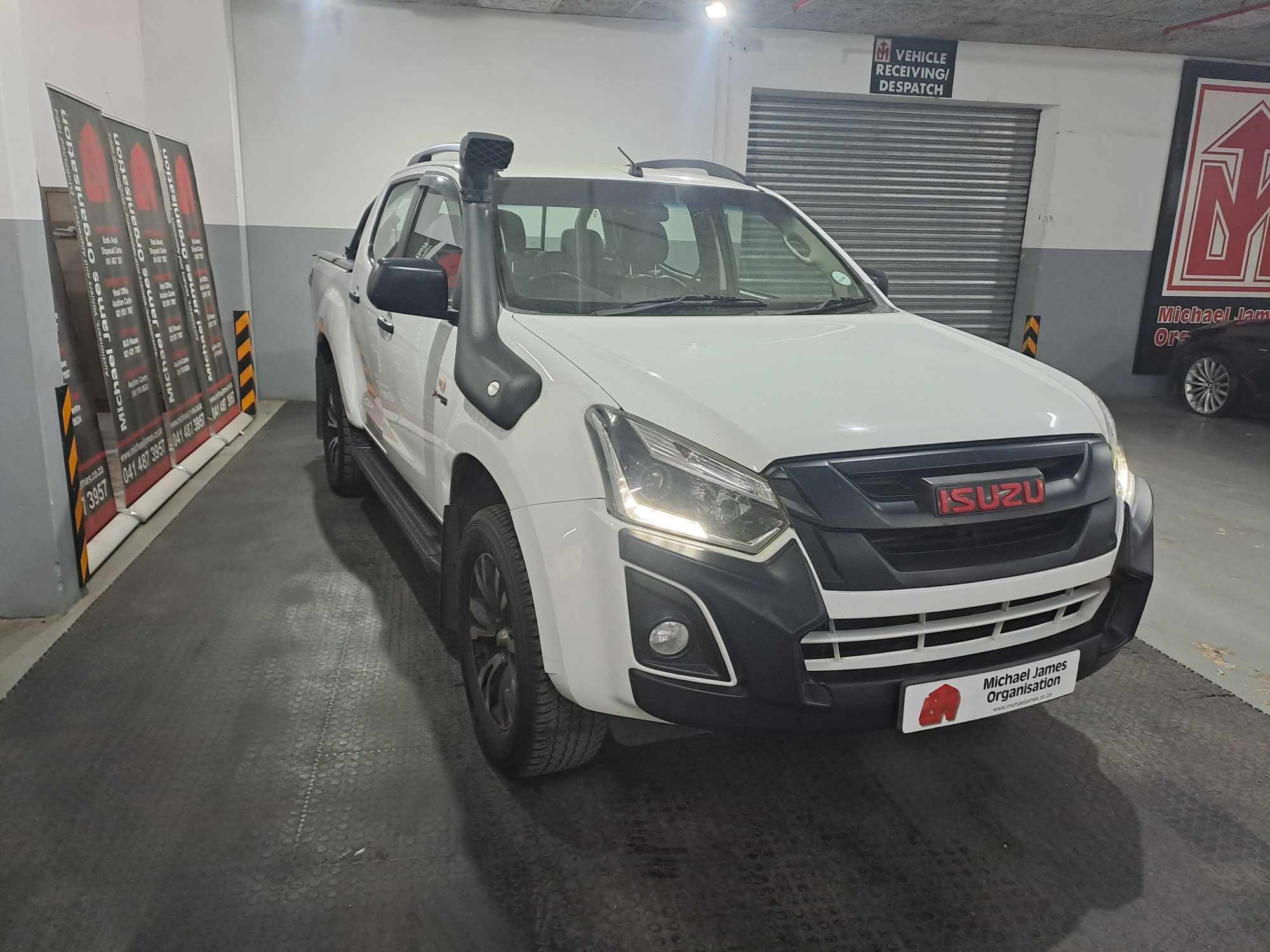 2020 ISUZU D MAX 300 X RIDER A/T D/C P/U thumbnail 4