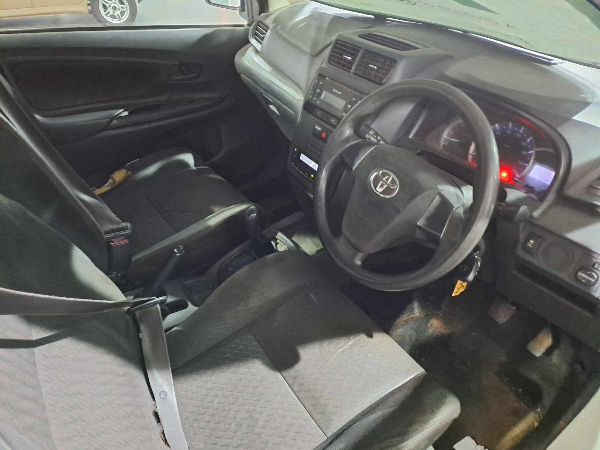 2020 TOYOTA AVANZA 1.5 SX thumbnail 3