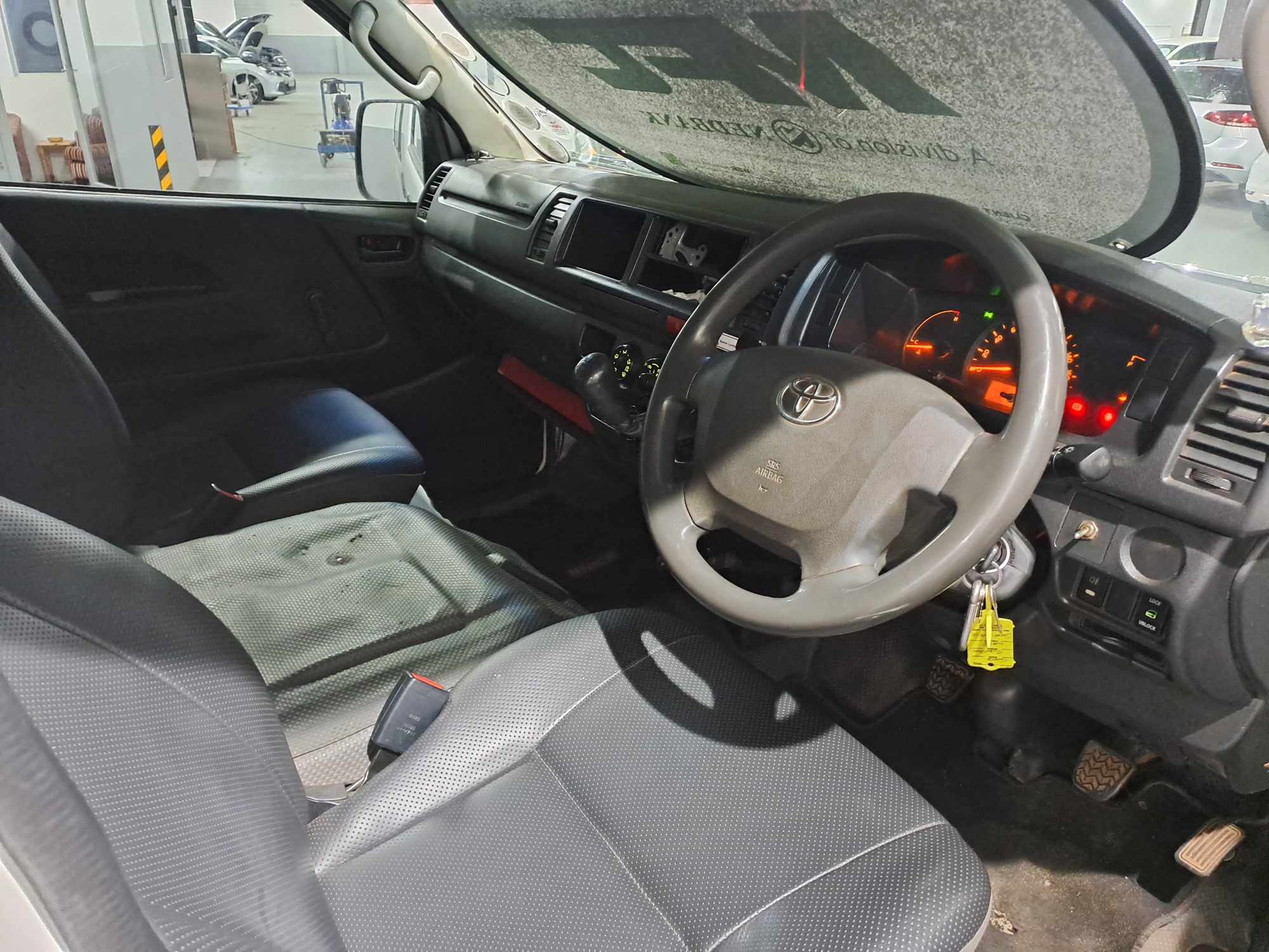 2020 TOYOTA QUANTUM/HIACE 2.5 D-4D SESFIKILE 16s thumbnail 3