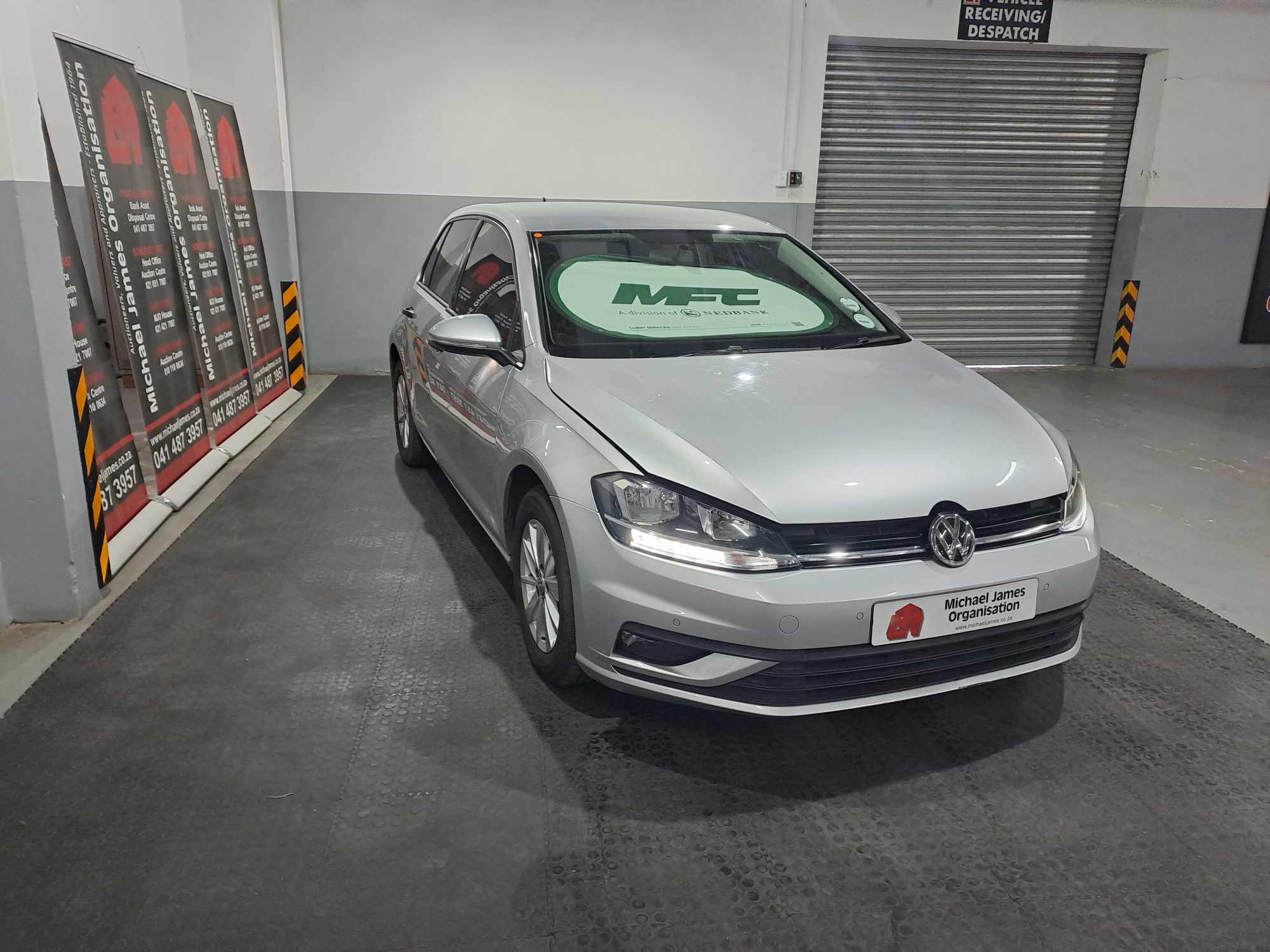 2019 VOLKSWAGEN GOLF VII 1.0 TSI TRENDLINE thumbnail 4