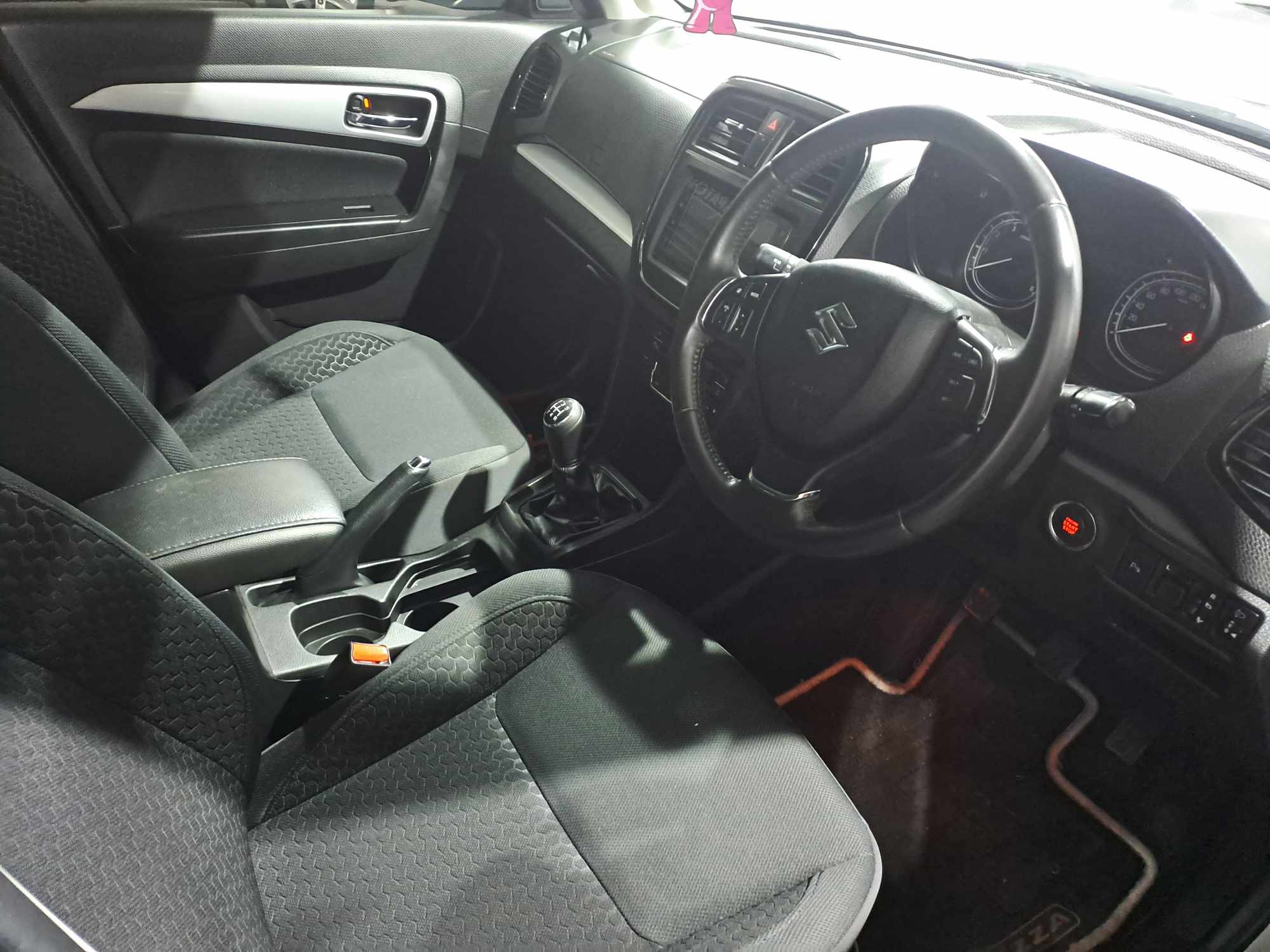 2021 SUZUKI VITARA BREZZA 1.5 GL thumbnail 4