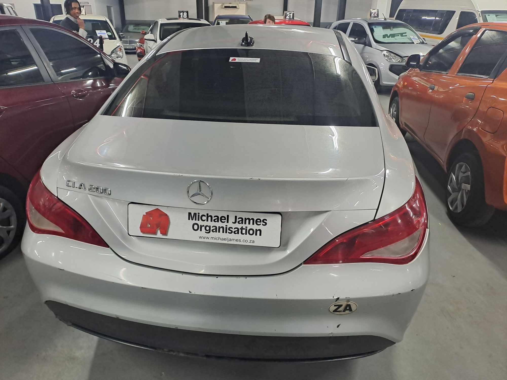 2015 MERCEDES BENZ  CLA 200 A/T thumbnail 4